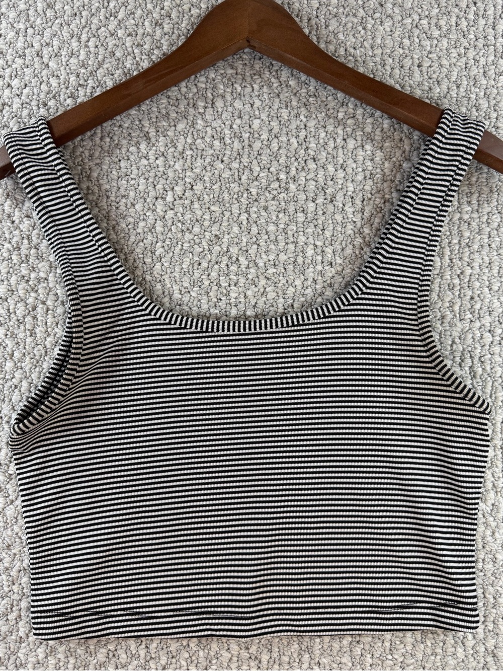 Zara Casual Basic Black & White Striped Cropped Tank Top New Without Tags Size L
